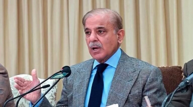 The decrease in inflation is attributed to the efforts of the PDM government, according to PM credits. 3 The decrease in inflation is attributed to the efforts of the PDM government, according to PM credits.